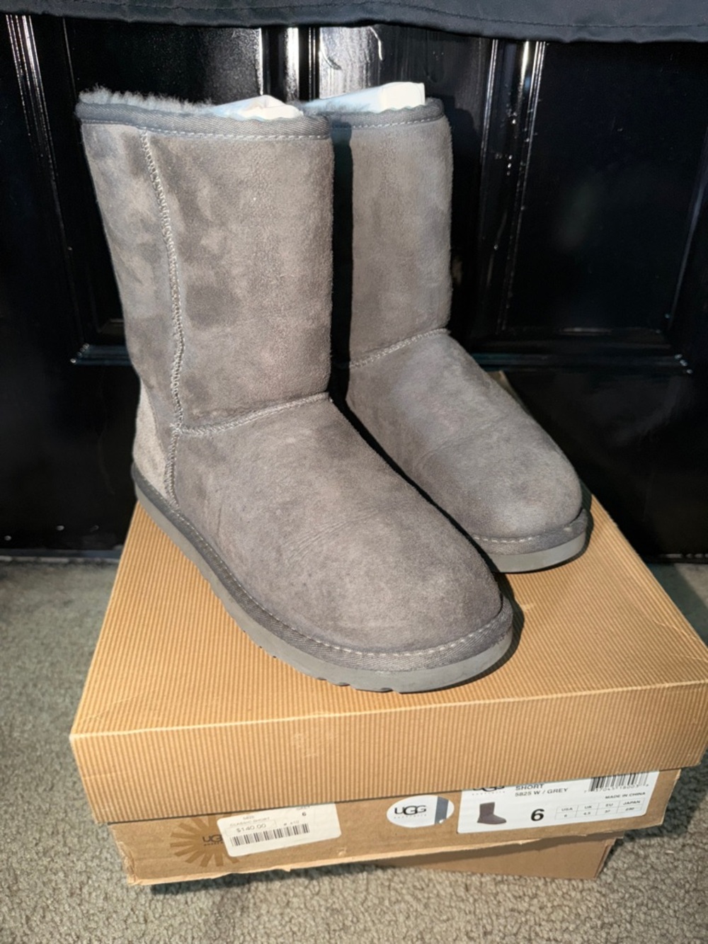 UGG Short Suede Boot in Grey